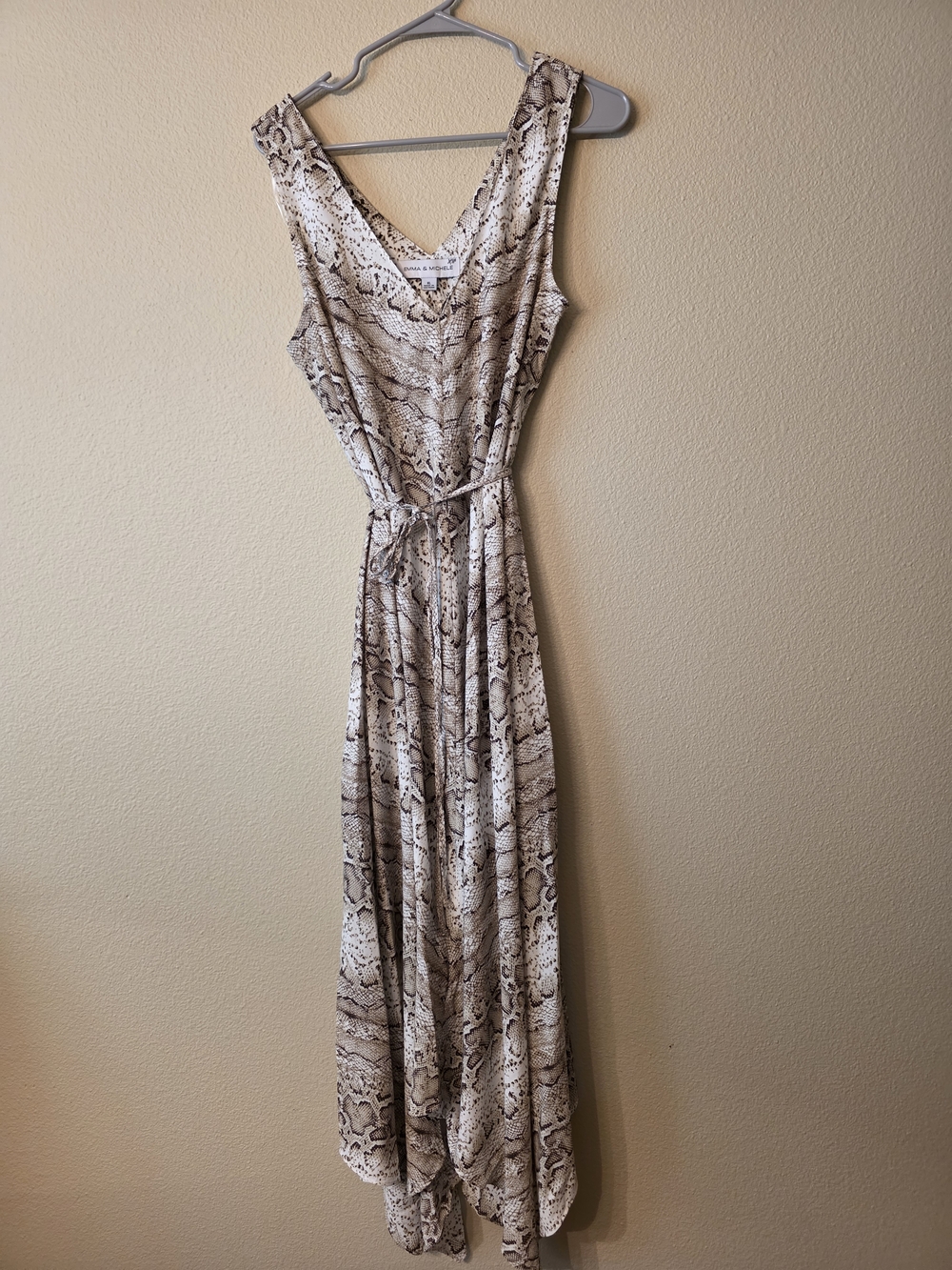 Emma & Michele Neutral Snake-Print V-Neck Sleeveless Maxi Dress